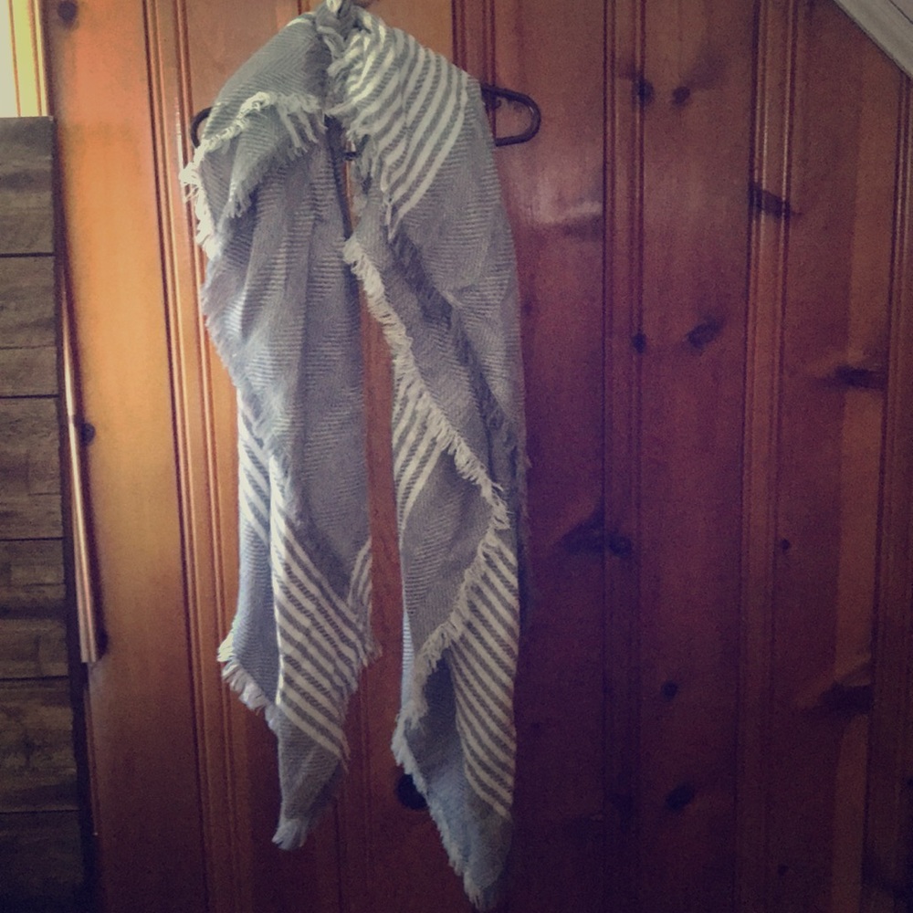Big scarf